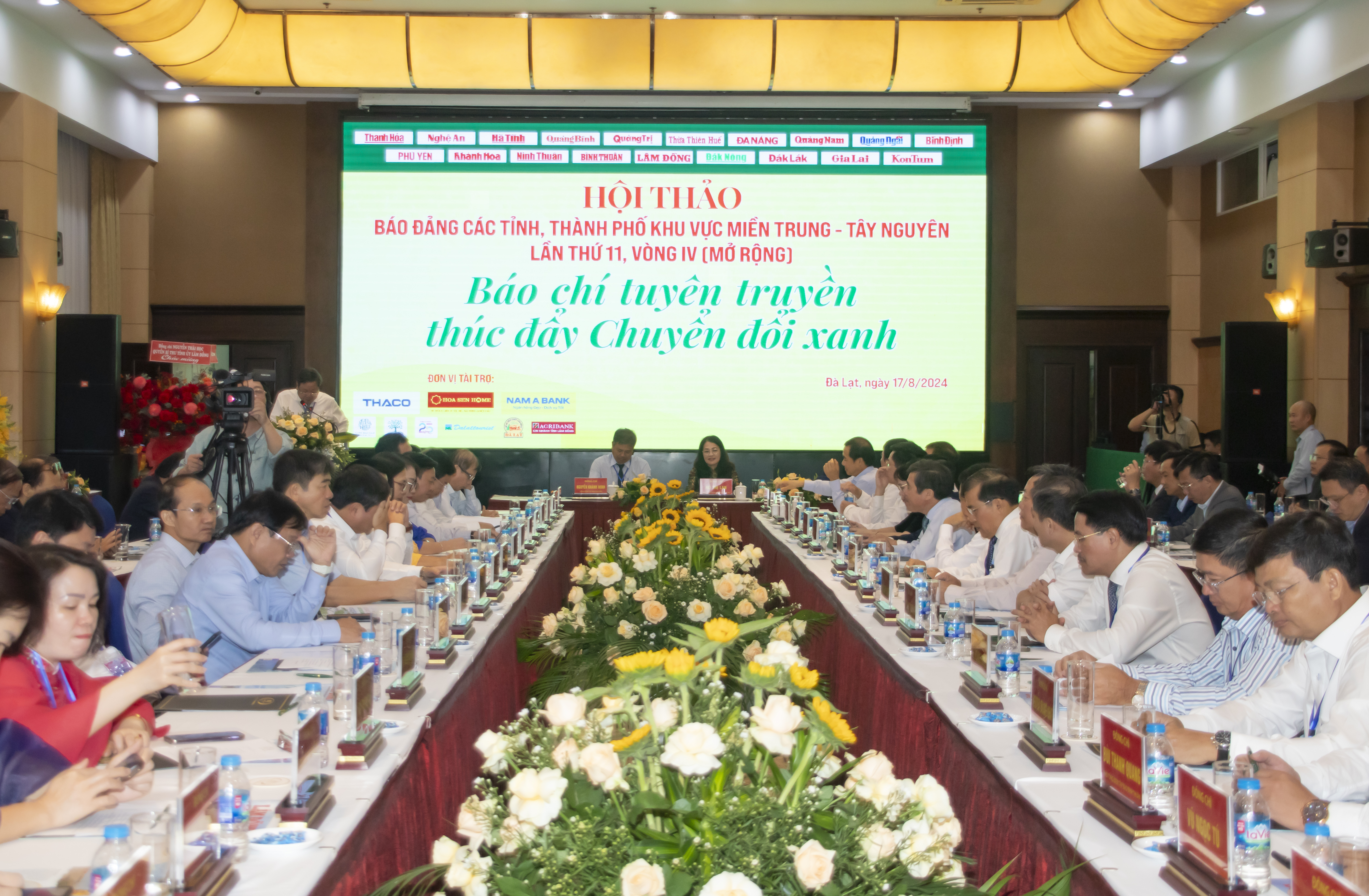 Hội thảo báo Đảng với chủ đề “Báo chí tuyên truyền thúc đẩy chuyển đổi xanh”