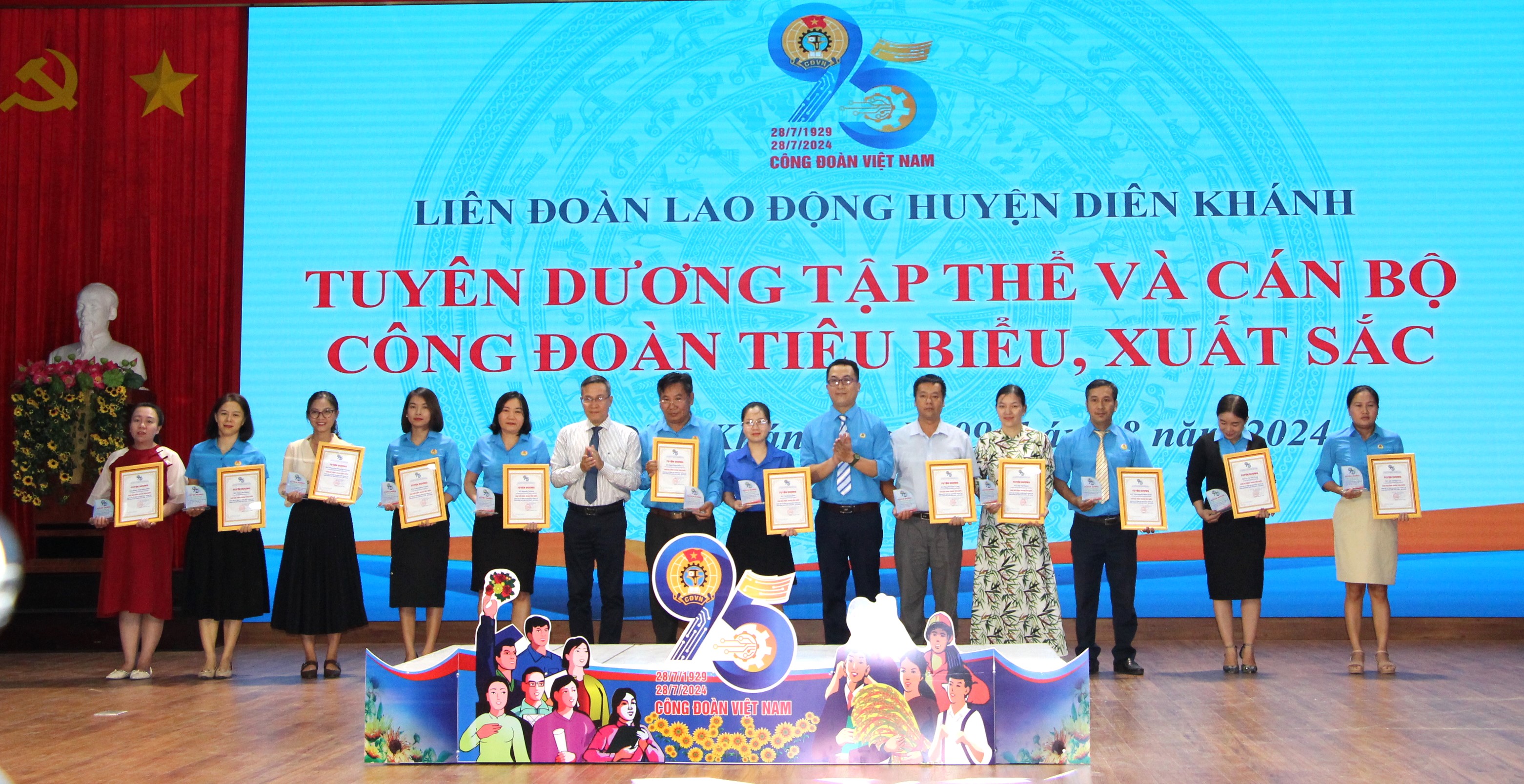 Tuyên dương 47 tập thể, cán bộ công đoàn tiêu biểu