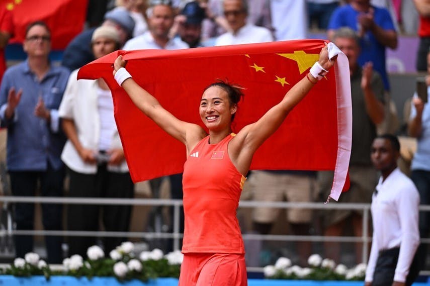 Vô địch Tennis Olympic Paris: Zheng Quinwen ghi vào lịch sử quần vợt Trung Quốc