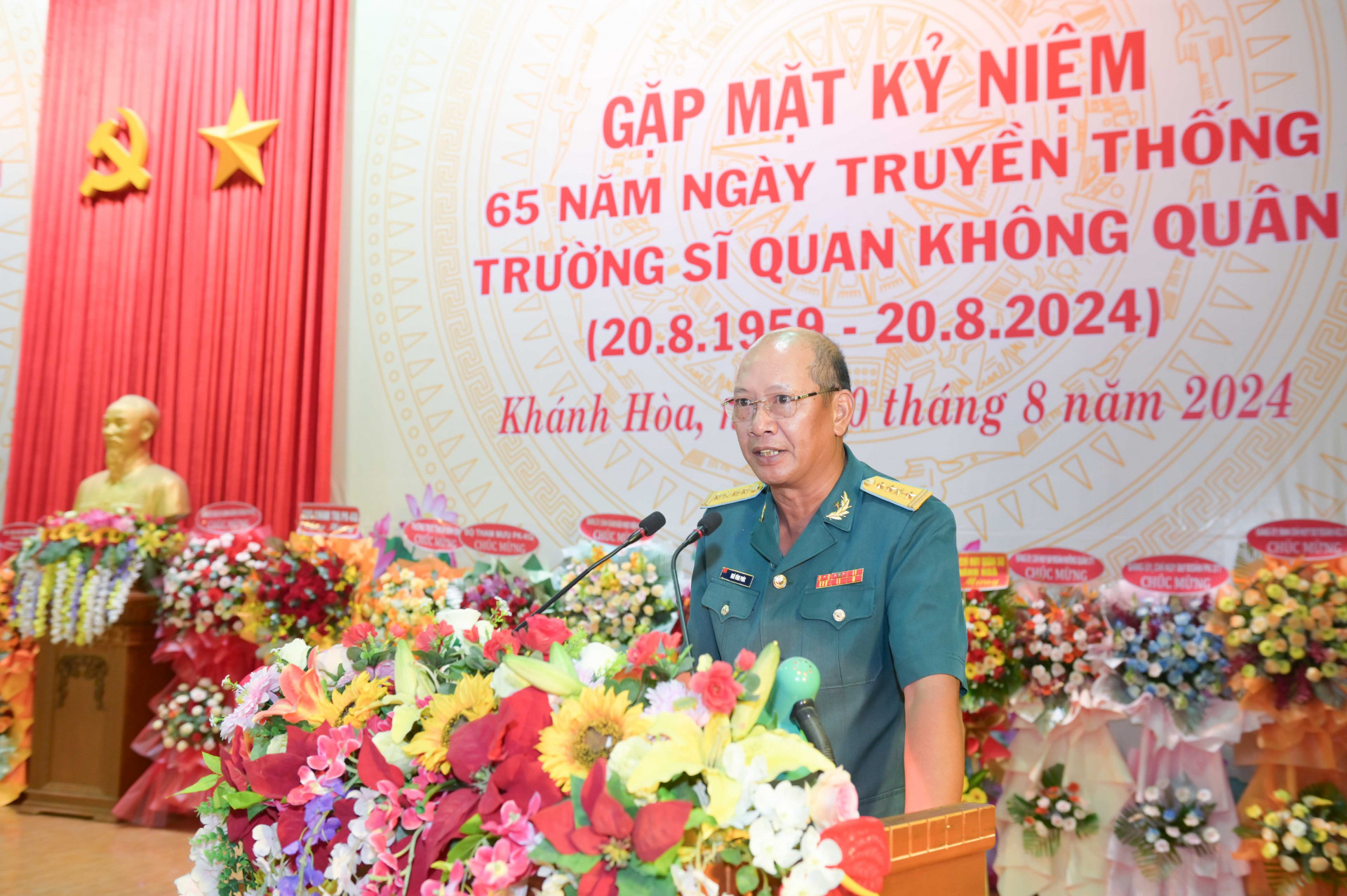 Đại tá Ngô Vĩnh Phúc - Hiệu trưởng Trường Sĩ quan Không quân ôn truyền thống, quá trình thành lập, phát triển của nhà trường.