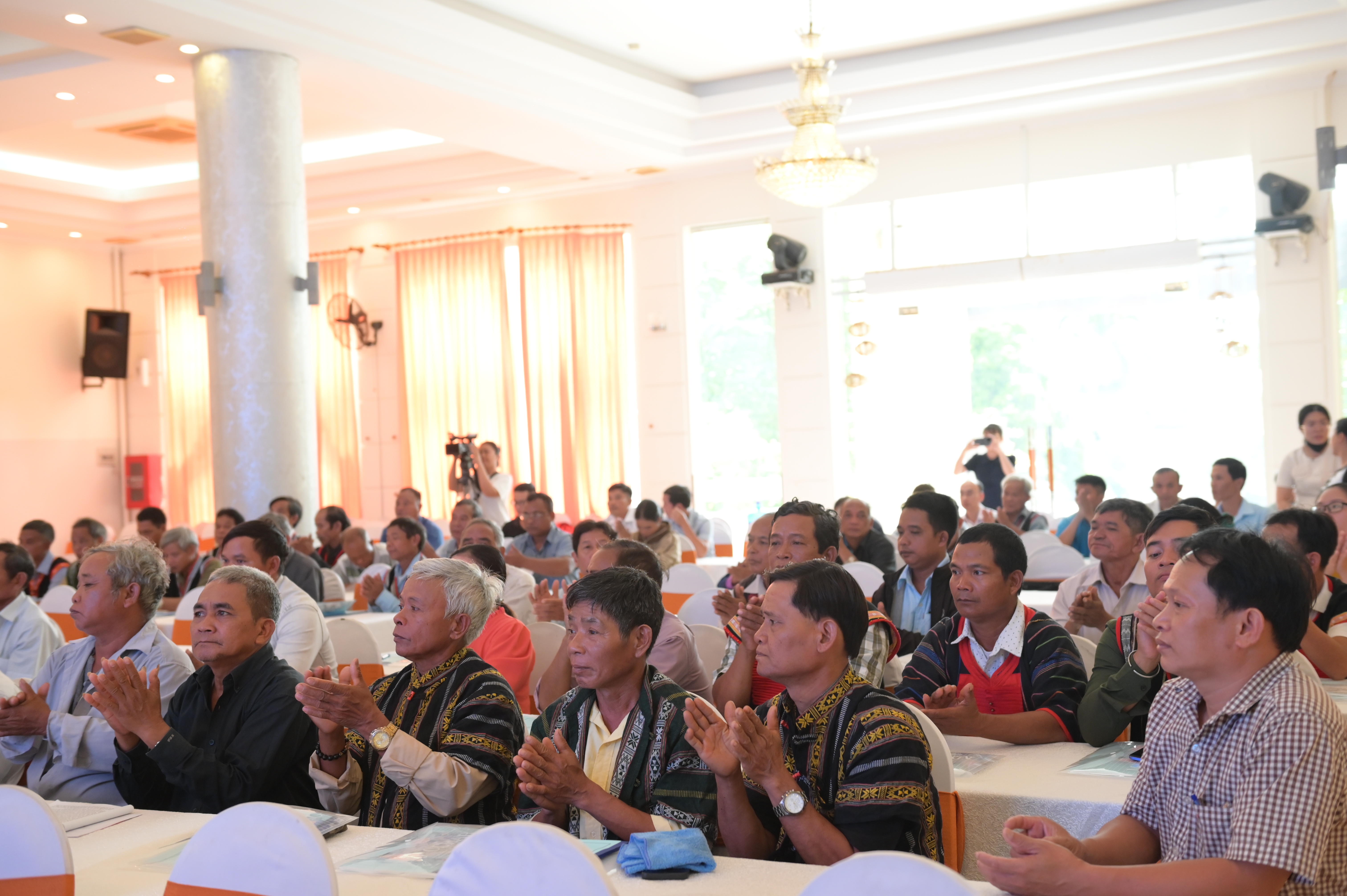 Hơn 100 già làng, trưởng thôn, nghệ nhân được phổ biến kiến thức về nghệ thuật trình diễn dân gian của dân tộc Raglai