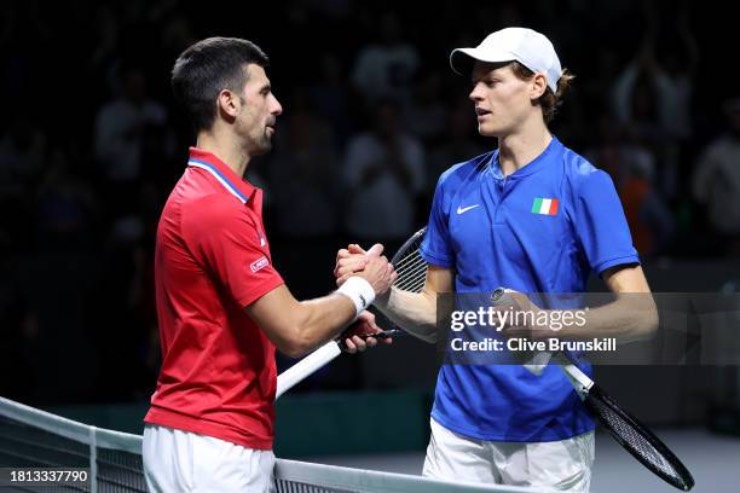 Tay vợt Djokovic và Sinner đang so kè nhau trên bảng xếp hạng của ATP 