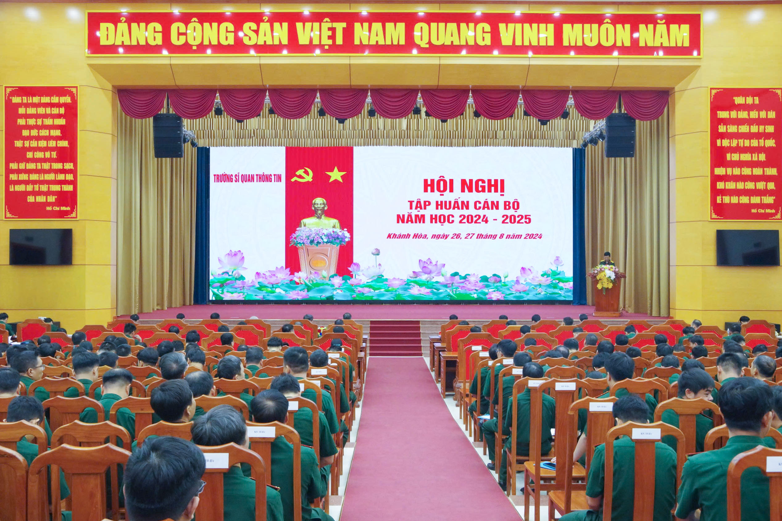 Trường Sĩ quan Thông tin tổ chức tập huấn cán bộ năm học 2024 - 2025