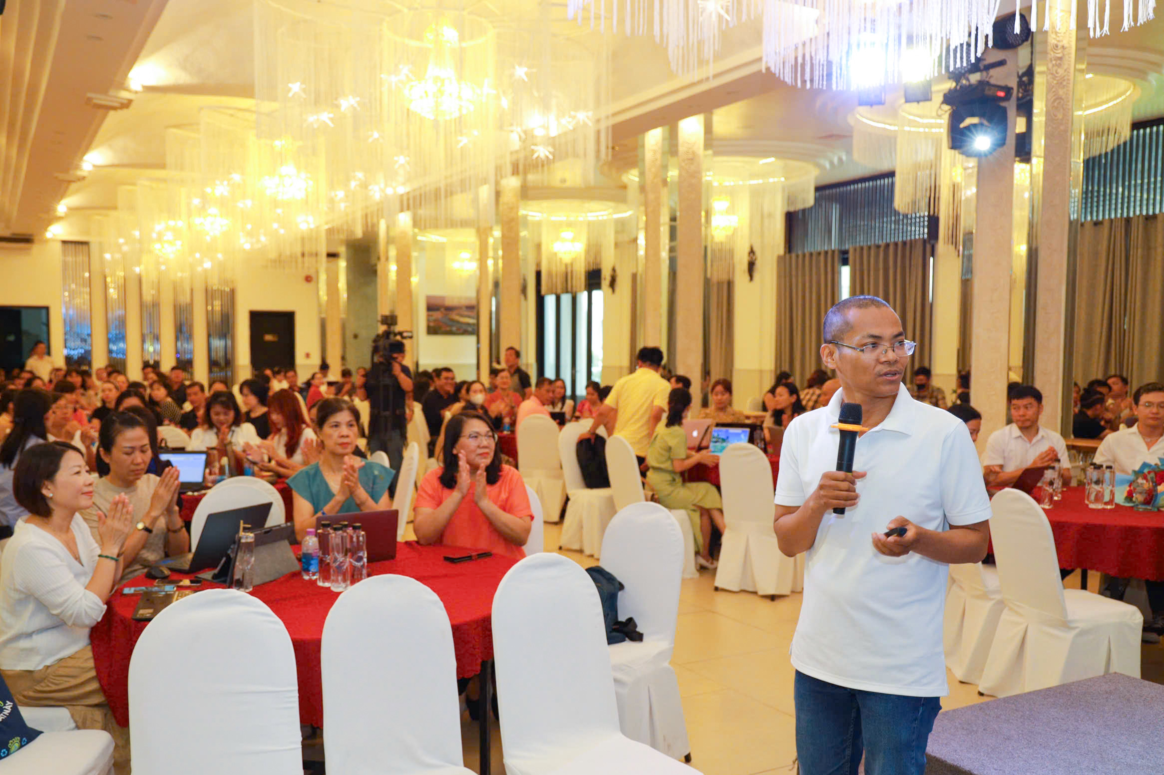 Đài Phát thanh và Truyền hình Khánh Hòa: Tập huấn ứng dụng trí tuệ nhân tạo trong truyền thông