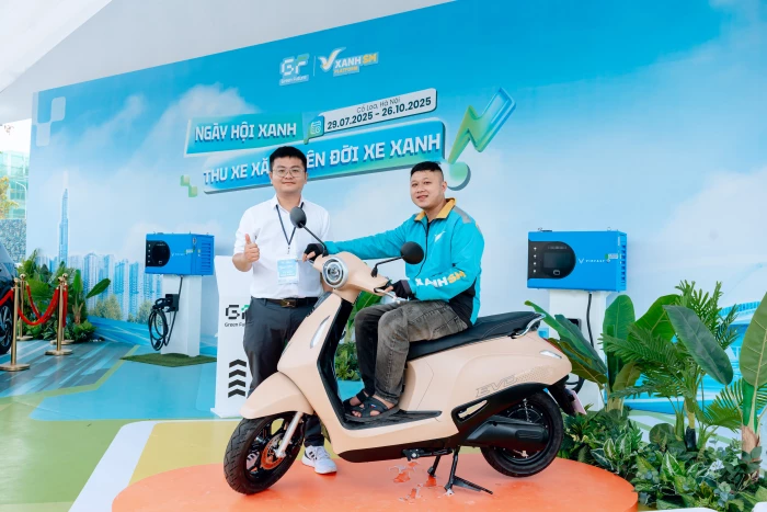 “Ngày hội thu xăng đổi điện” phủ sóng khắp ba miền trong tháng 8