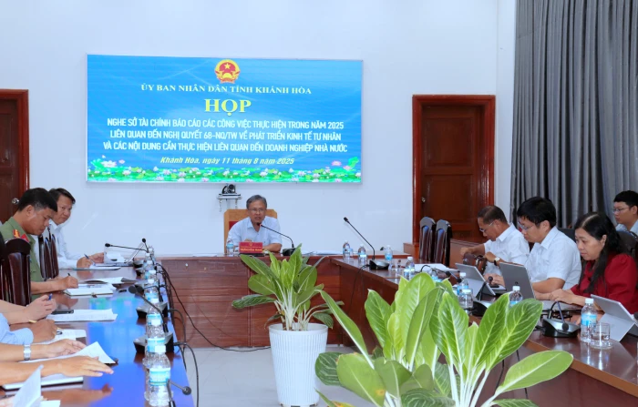 Tiếp tục triển khai thực hiện Nghị quyết 68-NQ/TW