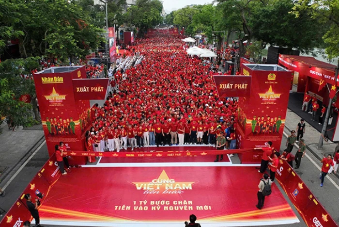 Hơn 1 triệu người cùng đi bộ vì một Việt Nam đoàn kết, hùng cường tiến vào kỷ nguyên mới