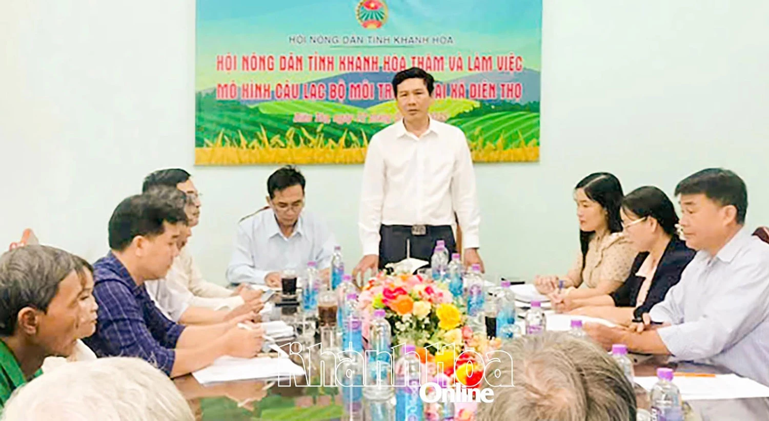 Lãnh đạo Hội Nông dân tỉnh phát biểu tại buổi làm việc.