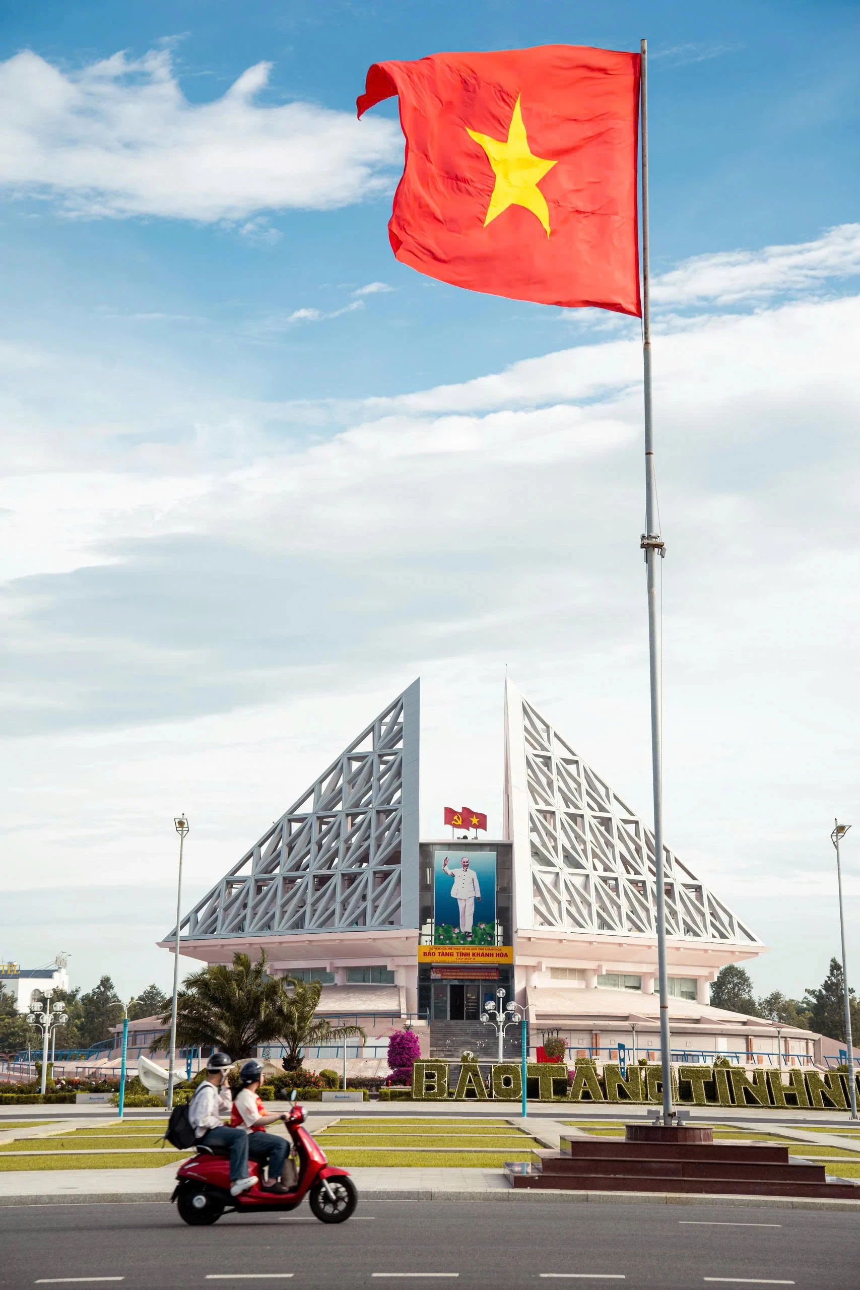 Khu vực Quảng trường 16 Tháng 4 (phường Đông Hải). Ảnh: HỒNG NGUYỆT