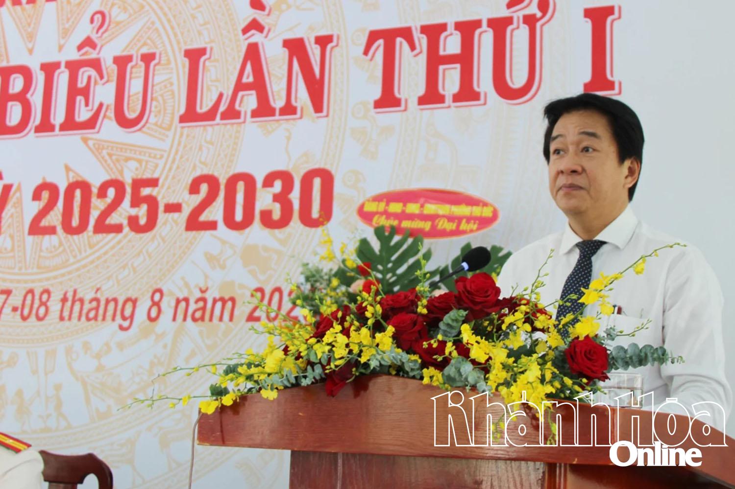 Đồng chí Nguyễn Long Biên - Ủy viên Ban Thường vụ Tỉnh ủy, Phó Chủ UBND tỉnh phát biểu chỉ đạo tại đại hội.