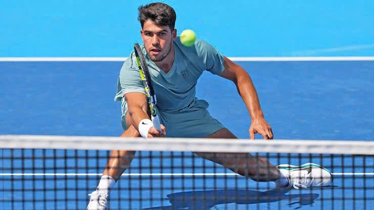 Alcaraz chạm mốc 50 chiến thắng mùa 2025