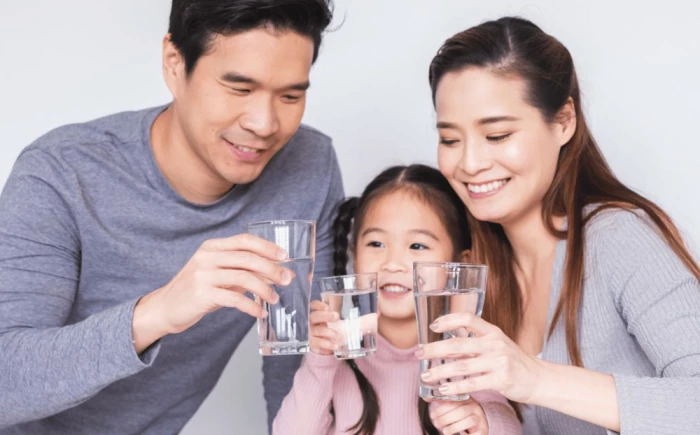 Uống 'nước tinh khiết' lâu dài có hại sức khỏe không?