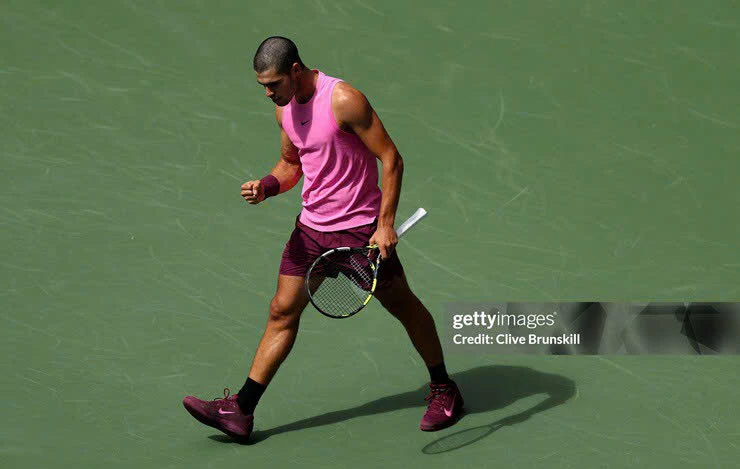 Alcaraz tiếp tục duy trì thành tích ổn định tại US Open khi lần thứ tư lọt vào vòng 4 (các năm 2021, 2022, 2023 và 2025)