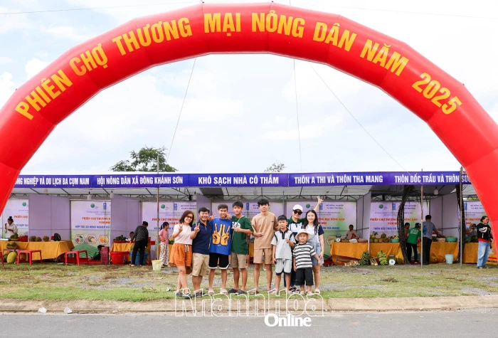 Hào hứng với các phiên chợ thương mại nông dân