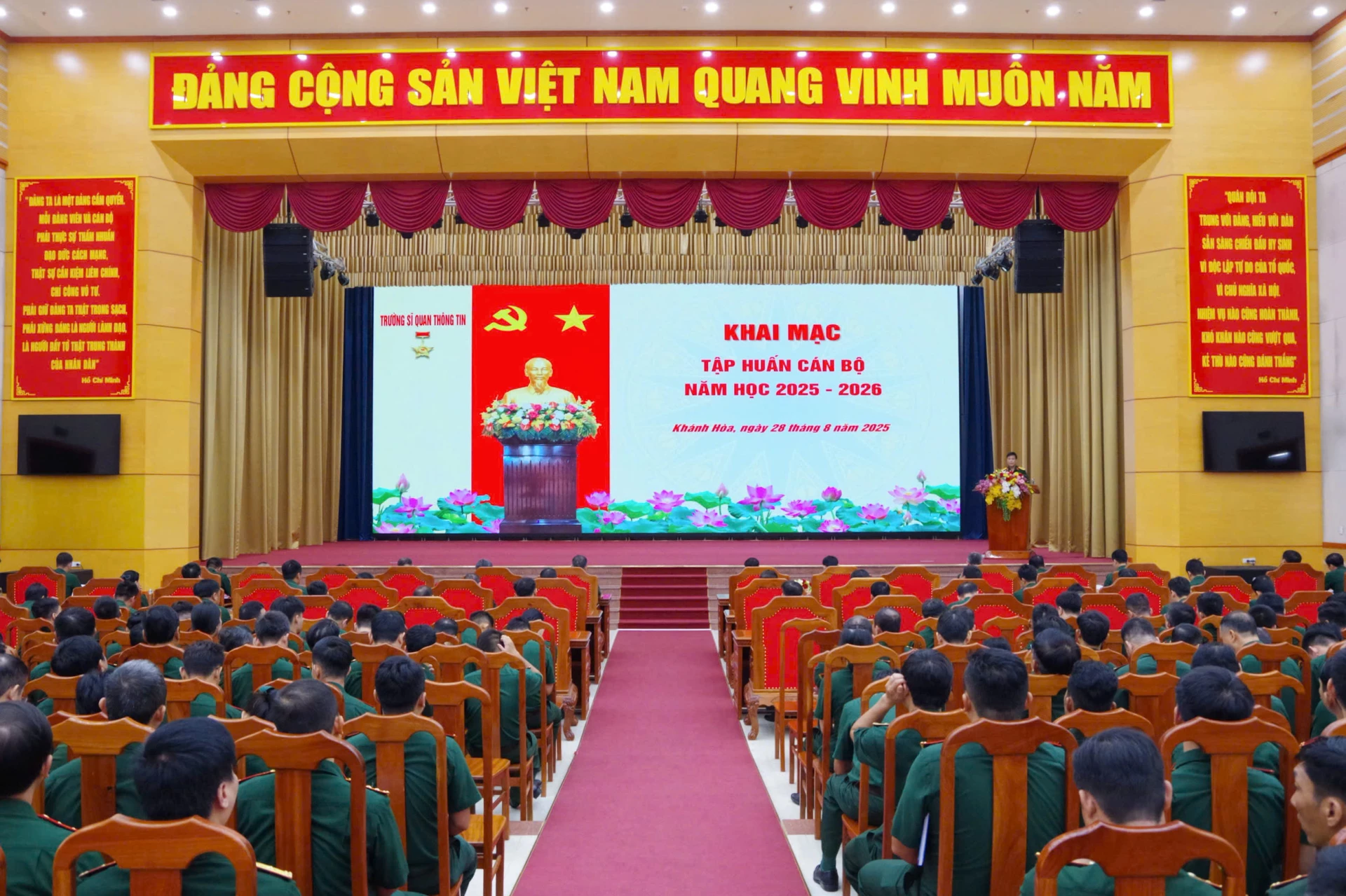 Quang cảnh hội nghị tập huấn.