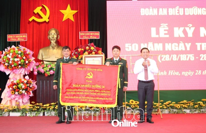 Đoàn An điều dưỡng 26 Nha Trang kỷ niệm 50 năm ngày truyền thống