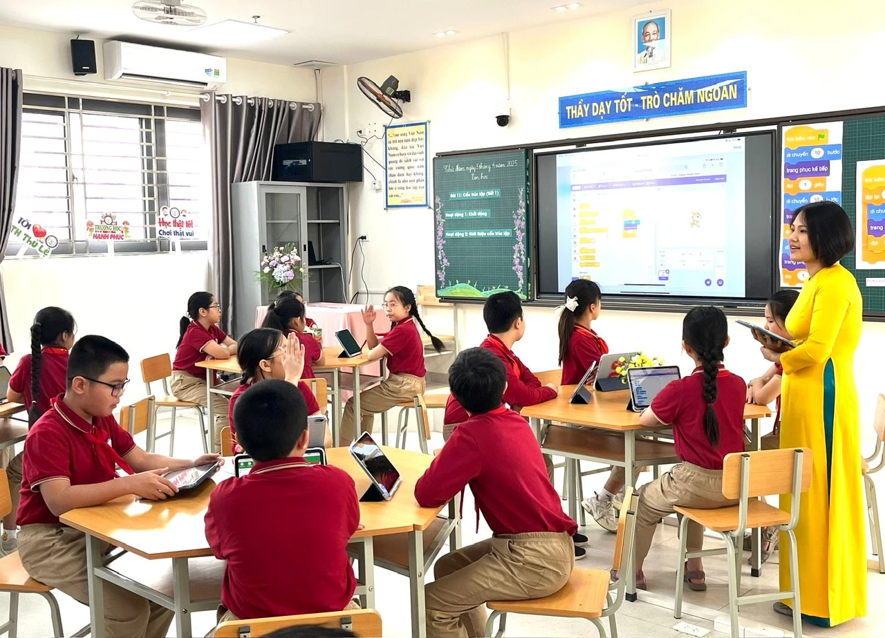 Bộ GD-ĐT dự kiến điều chỉnh nội dung một số môn học theo địa giới hành chính mới.
Ảnh: Lê Nguyễn