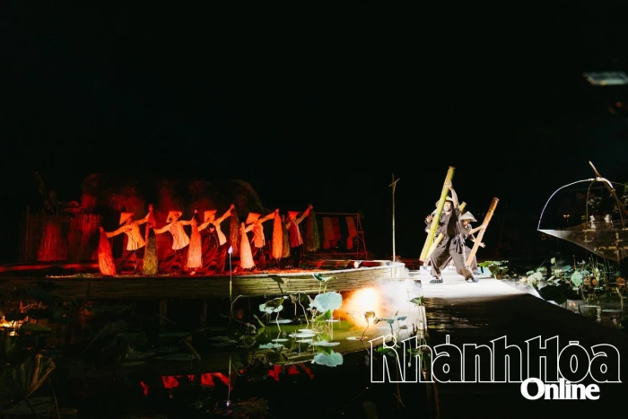 Khai trương Làng nghề Nha Trang xưa và ra mắt show diễn thực cảnh “Ánh sáng huyền thoại"