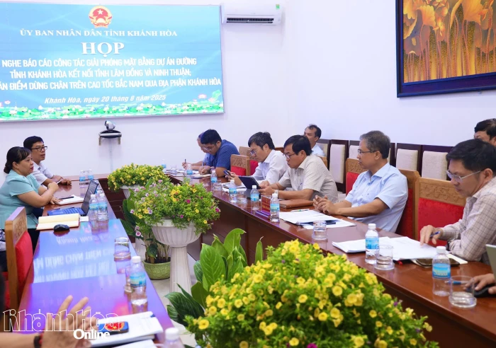 Khẩn trương giải quyết vướng mắc tại Dự án Đường giao thông liên vùng