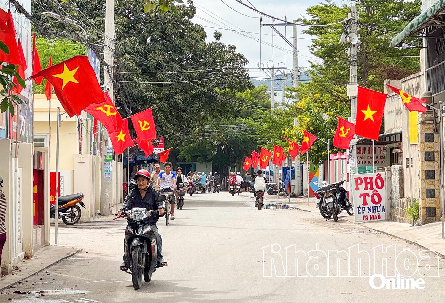 Xã Cà Ná rực rỡ đón mừng Tết Độc lập 2-9.