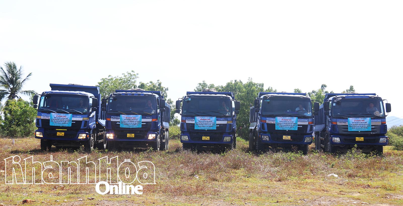 Chủ đầu tư huy động phương tiện triển khai thực hiện dự án.<br type="_moz">