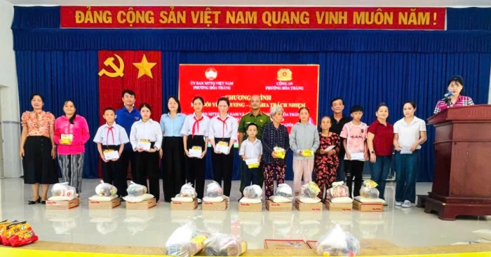 Phường Hòa Thắng tổ chức chương trình “Kết nối yêu thương - Chia sẻ trách nhiệm”