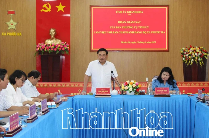 Đoàn giám sát của Ban Thường vụ Tỉnh ủy làm việc với Ban Chấp hành Đảng bộ Phước Hà