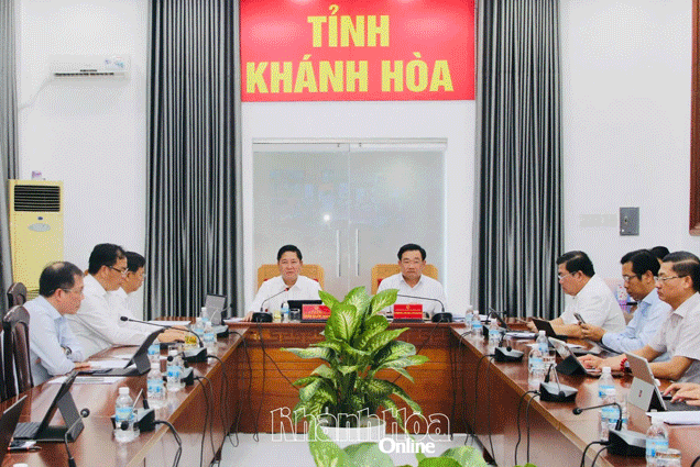 Podcast: Bản tin ngày 23-8