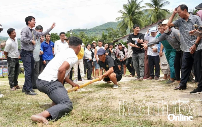Xã Lâm Sơn: Sôi nổi Hội thi các trò chơi dân gian