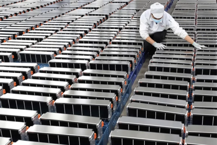 AI phát hiện 5 vật liệu triển vọng thay thế pin lithium