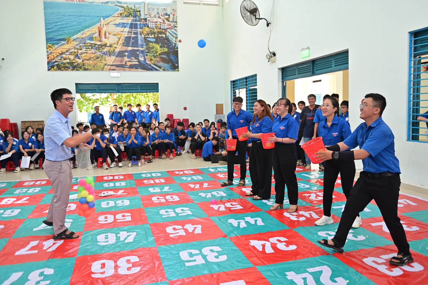 Phần giải cứu các thí sinh bị loại.