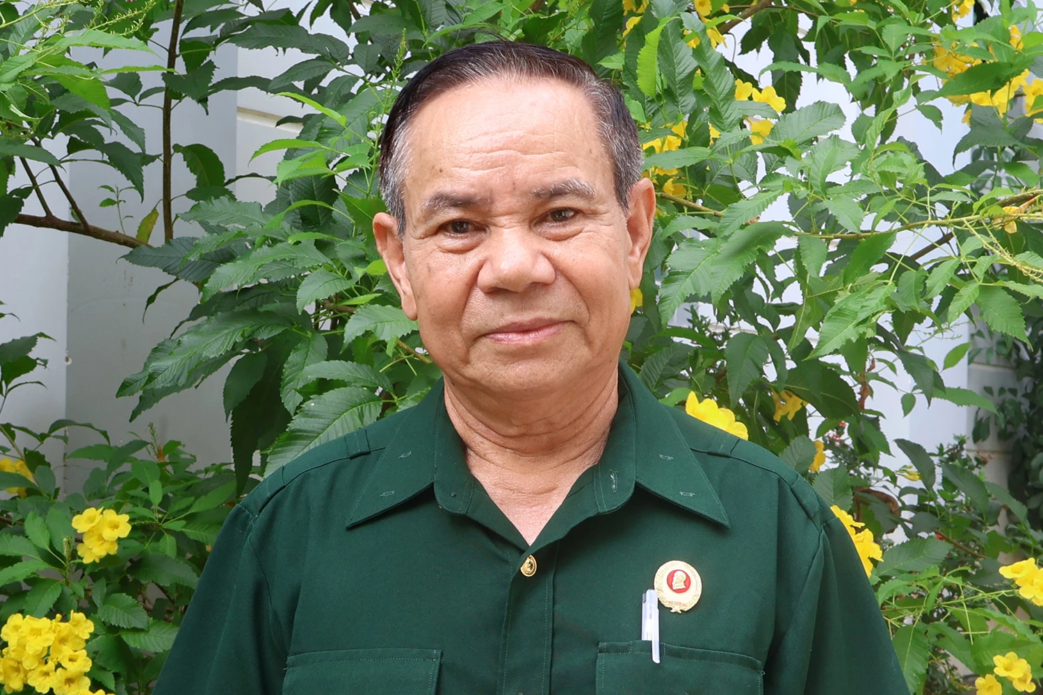 Đại tá Hoàng Đình Thịnh.
