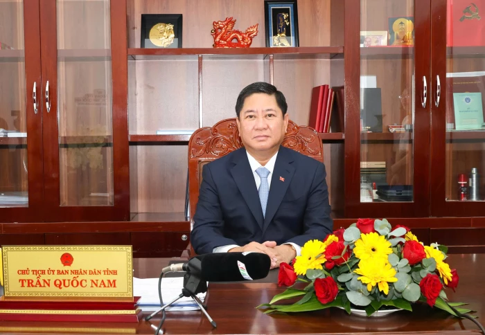 Chào mừng Đại hội đại biểu Đảng bộ UBND tỉnh Khánh Hòa lần thứ nhất, nhiệm kỳ 2025 - 2030: Đoàn kết, quyết tâm đưa Khánh Hòa bước vào thập niên nâng tầm phát triển