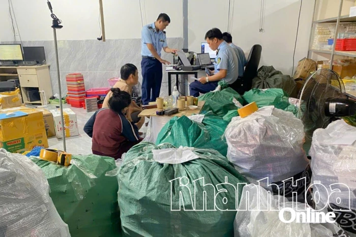 Tăng cường kiểm tra, kiểm soát thị trường dịp lễ 2-9