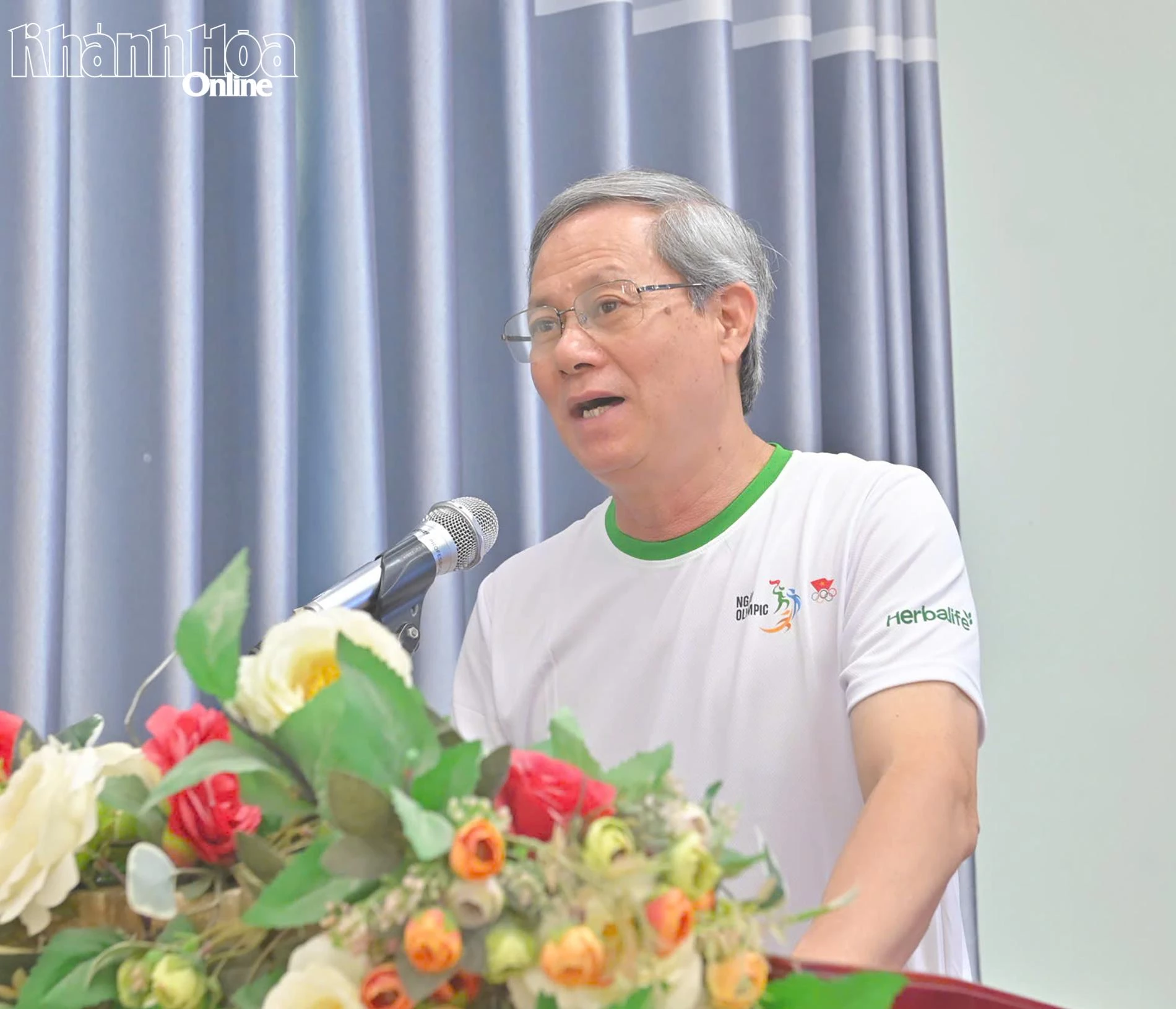 Ông Trần Văn Mạnh - Tổng Thư ký Ủy ban Olympic Việt Nam, Trưởng ban tổ chức khóa học phát biểu khai mạc.