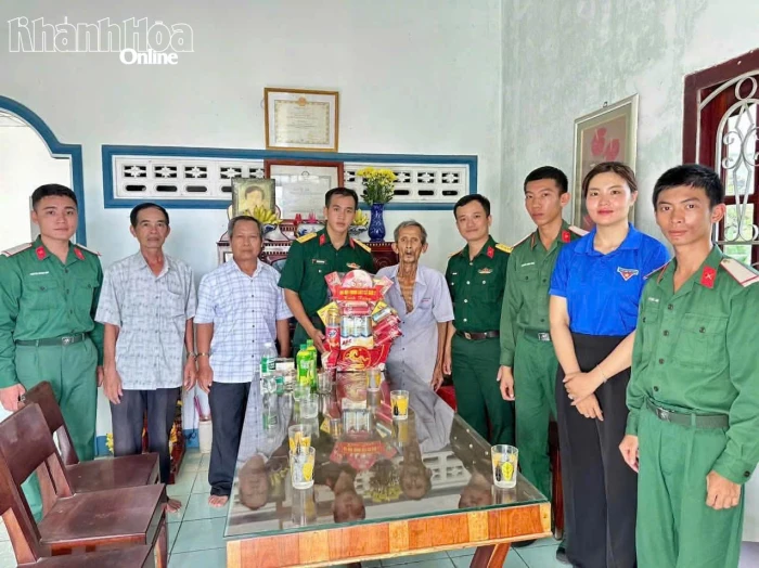 Đại đội Trinh sát cơ giới 2 sôi nổi các hoạt động chào mừng Quốc khánh 2-9