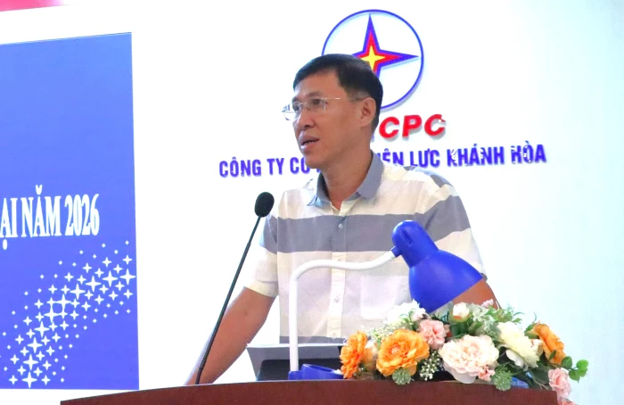 Công ty Cổ phần Điện lực Khánh Hòa bảo đảm an toàn lưới điện những tháng cuối năm 2026