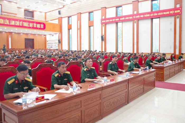 Trường Sĩ quan Thông tin tập huấn cán bộ năm học 2026 - 2027