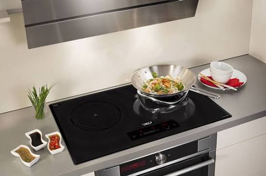 Bếp từ hiện là loại bếp được nhiều gia đình lựa chọn sử dụng bởi những tiện ích mà nó mang lại.