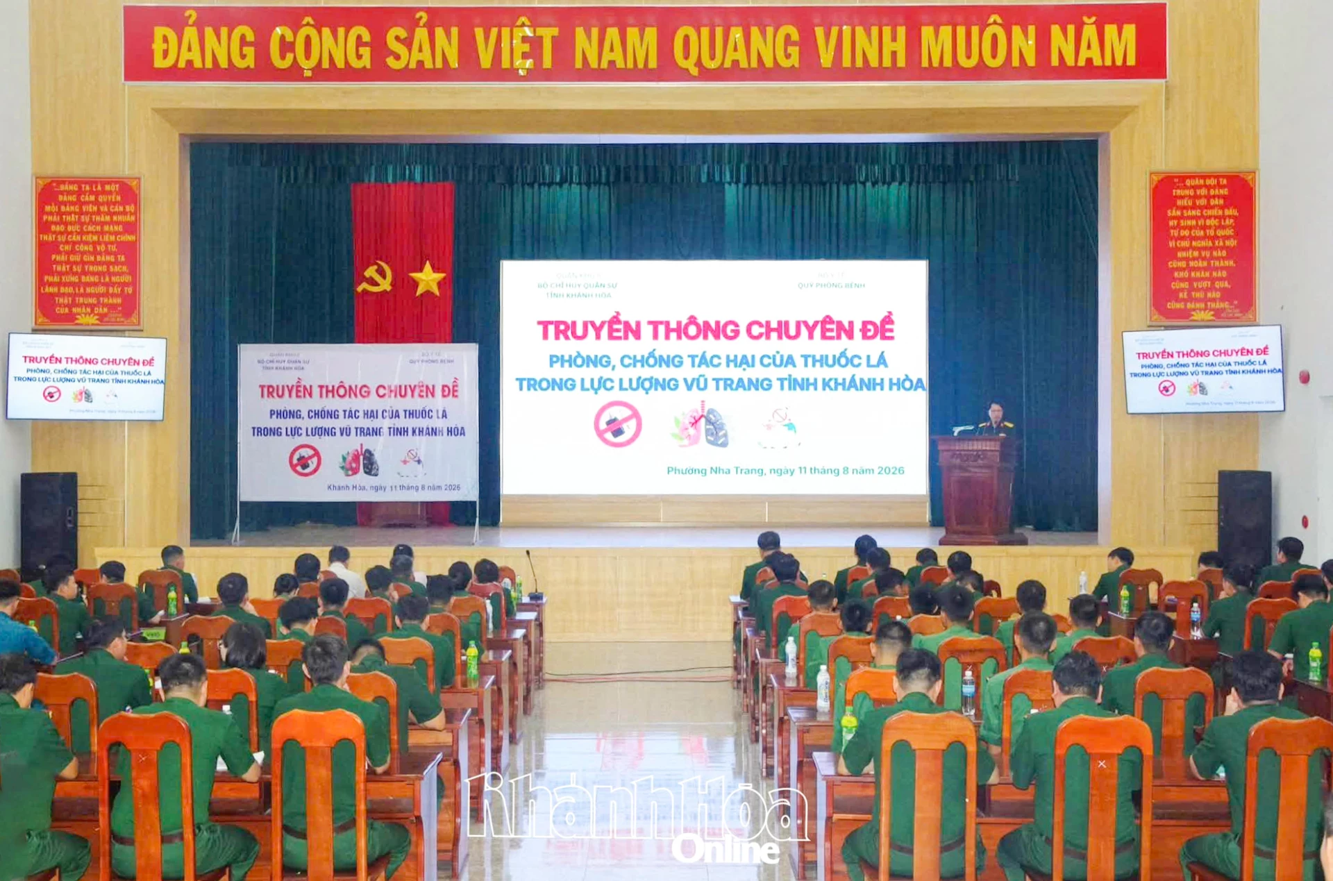 Quang cảnh buổi truyền thông.
