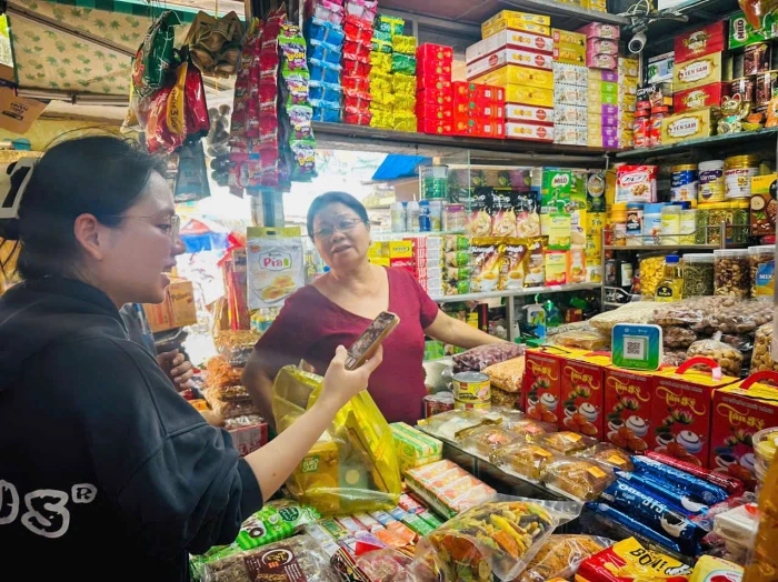 Tiểu thương chợ truyền thống: Thay đổi để phục vụ khách hàng tốt hơn