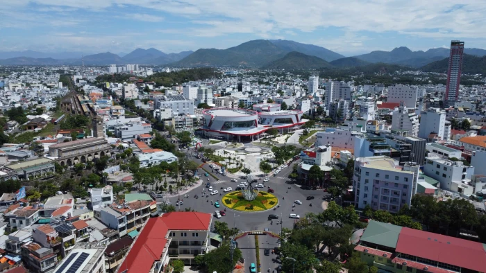 Phân luồng giao thông phục vụ Lễ khai mạc Đại hội Thể dục thể thao tỉnh Khánh Hòa