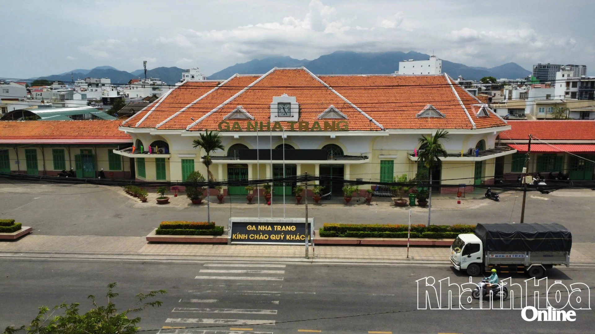Ga Nha Trang sẽ không di dời trong giai đoạn hiện nay.