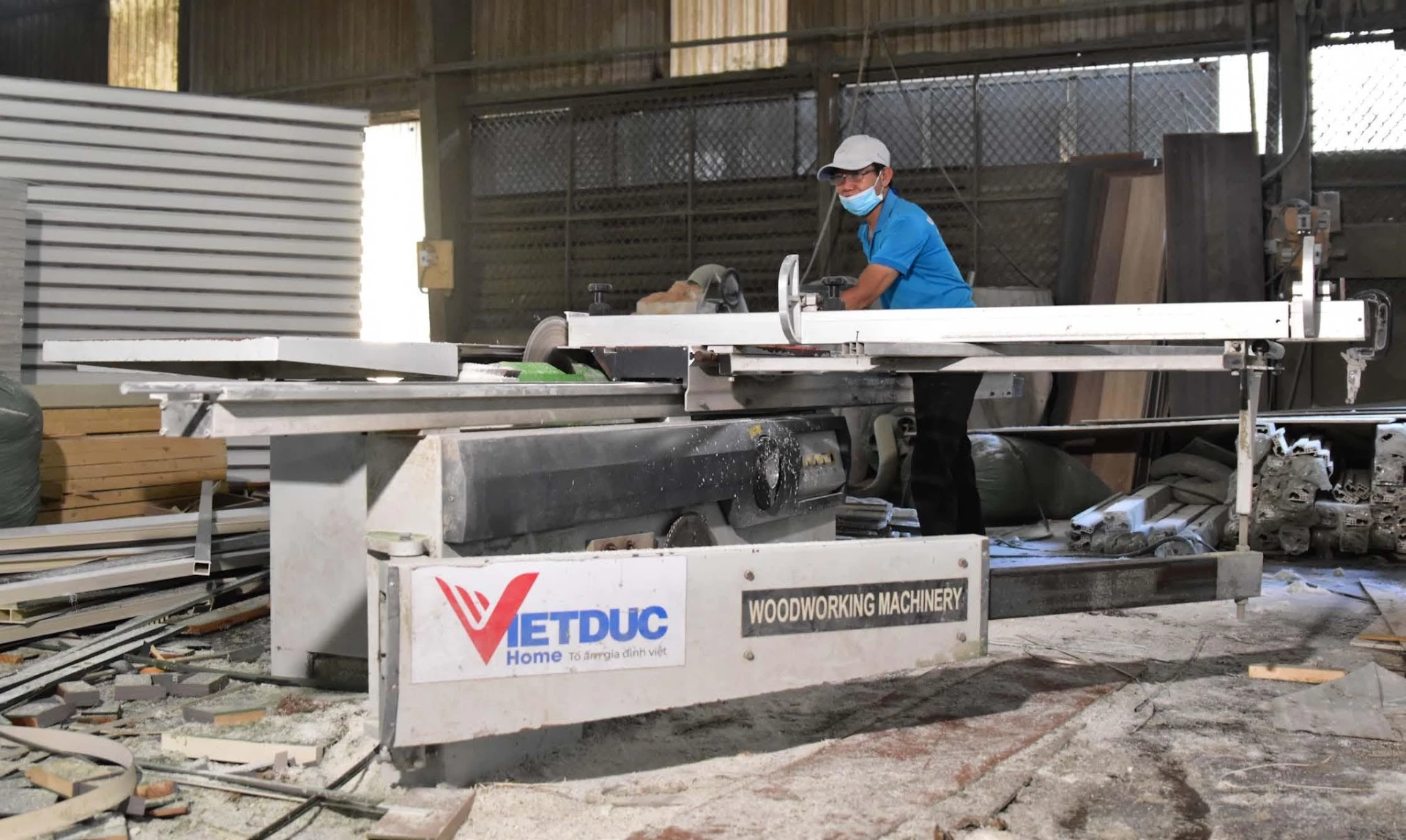 Dây chuyền sản xuất tại nhà máy Việt Đức Home - Ảnh: Việt Đức Home.