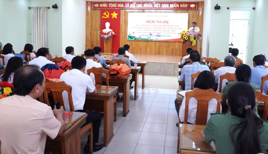 Quang cảnh hội nghị.