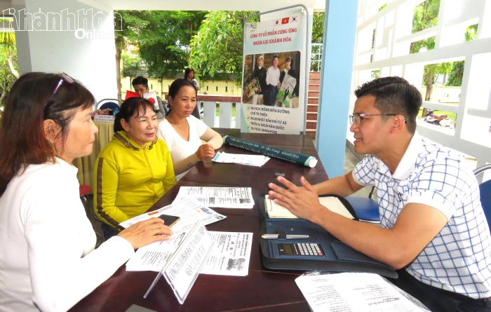 Tăng cường quản lý người lao động đi làm việc ở nước ngoài theo hợp đồng