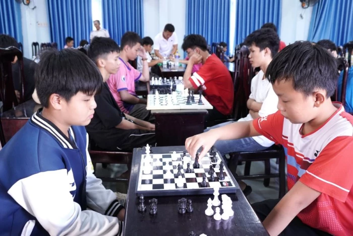 Giải cờ vua các nhóm tuổi mở rộng xã Vạn Ninh lần thứ II
