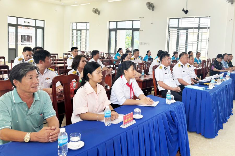 Quang cảnh hội nghị.