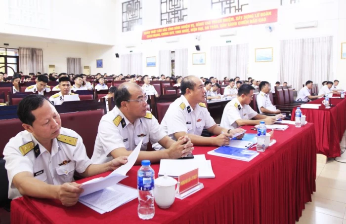 Lữ đoàn 162 rút kinh nghiệm công tác chính trị, lãnh đạo tư tưởng, tăng cường kỷ luật