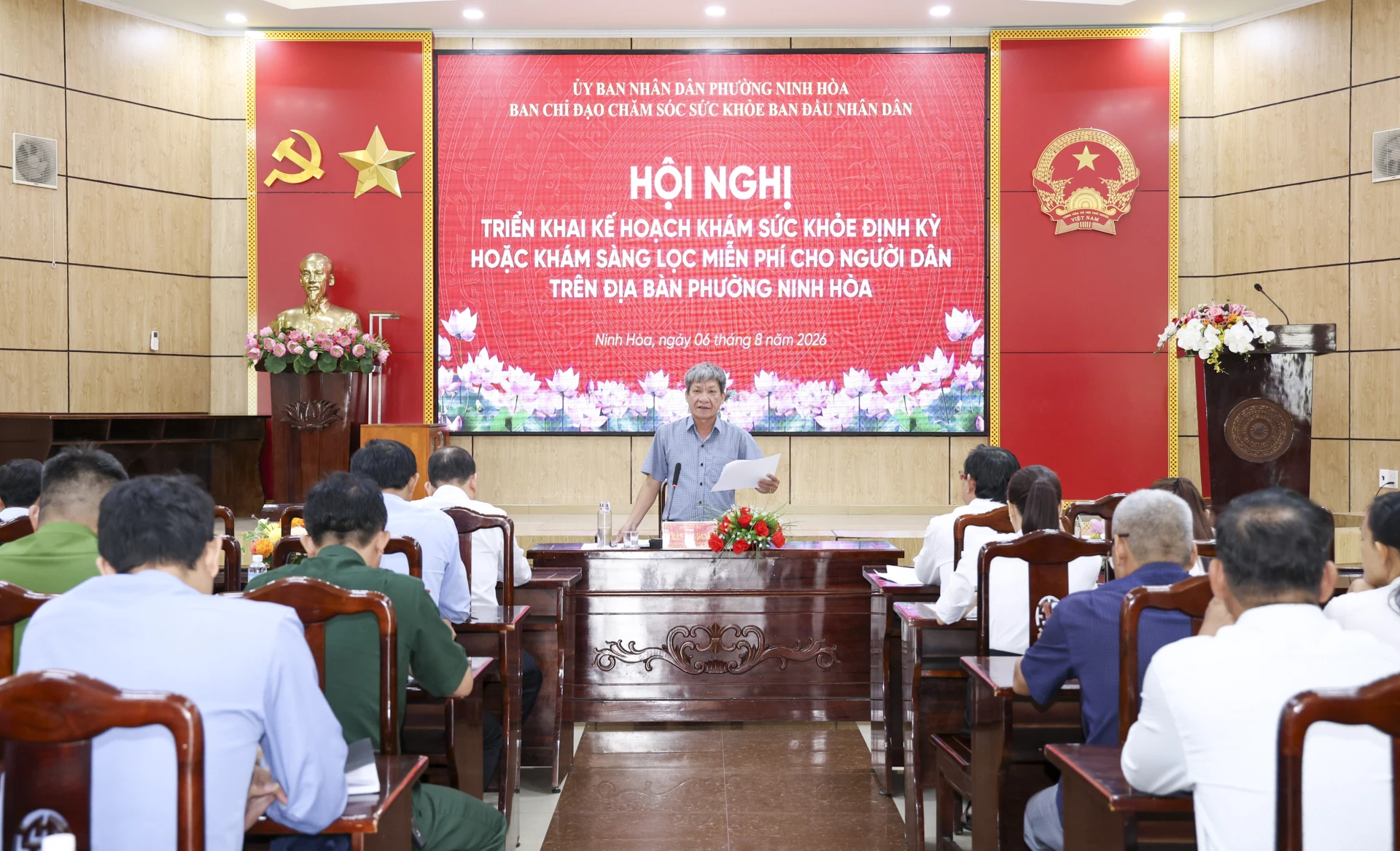 Quang cảnh hội nghị.